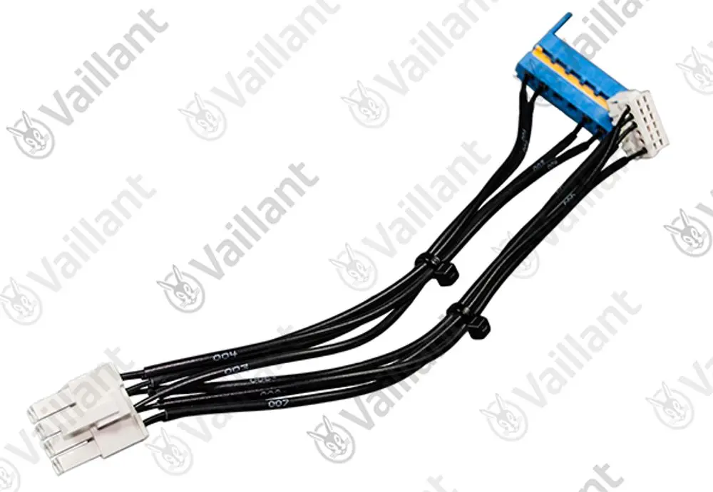 Kabelbaum von Vaillant mit mehreren Anschlussleitungen und Steckverbindern, geeignet für die Verbindung zum Display eines Heizsystems.